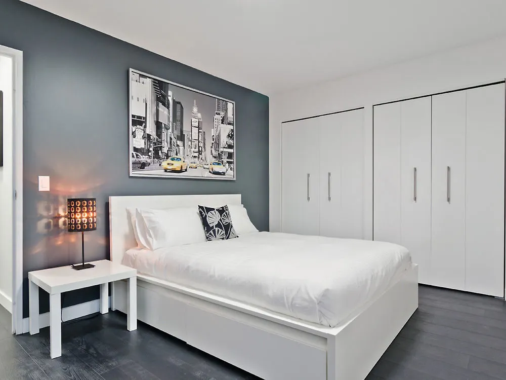 O Hotel Suites Paradyme YYC 3*,